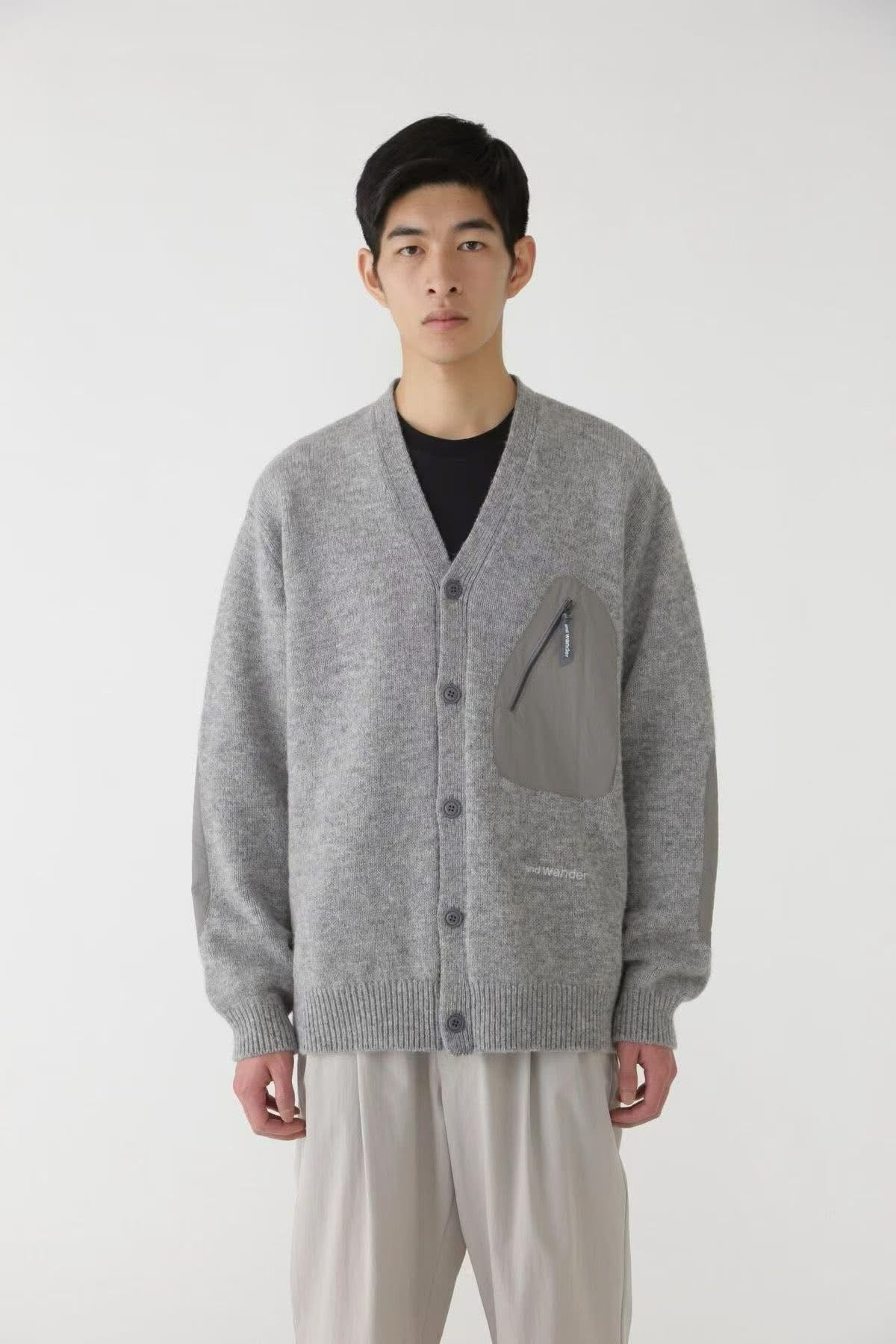 Andwander羊毛Cardigan