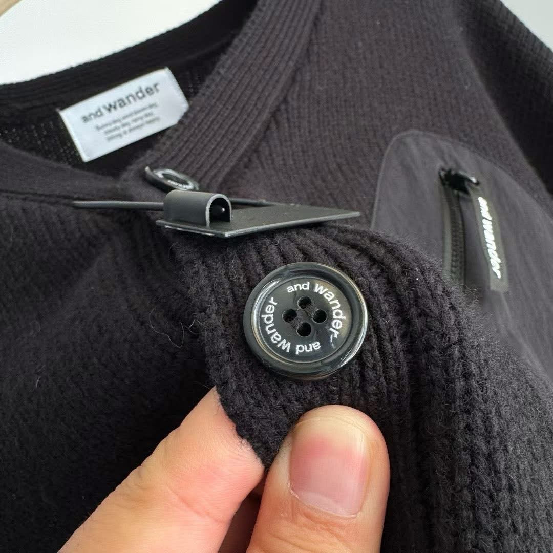 Andwander羊毛Cardigan