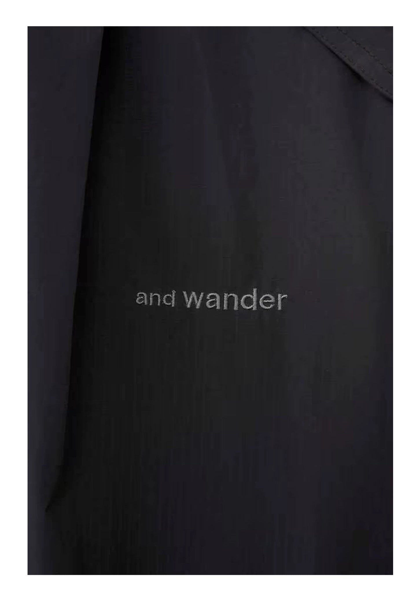 And wander速乾半折裙
