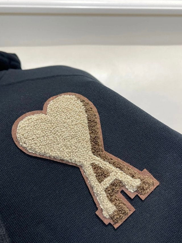 AMI 刺繡hoodies