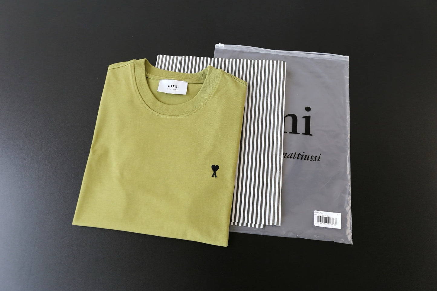 AMI心心logo tee