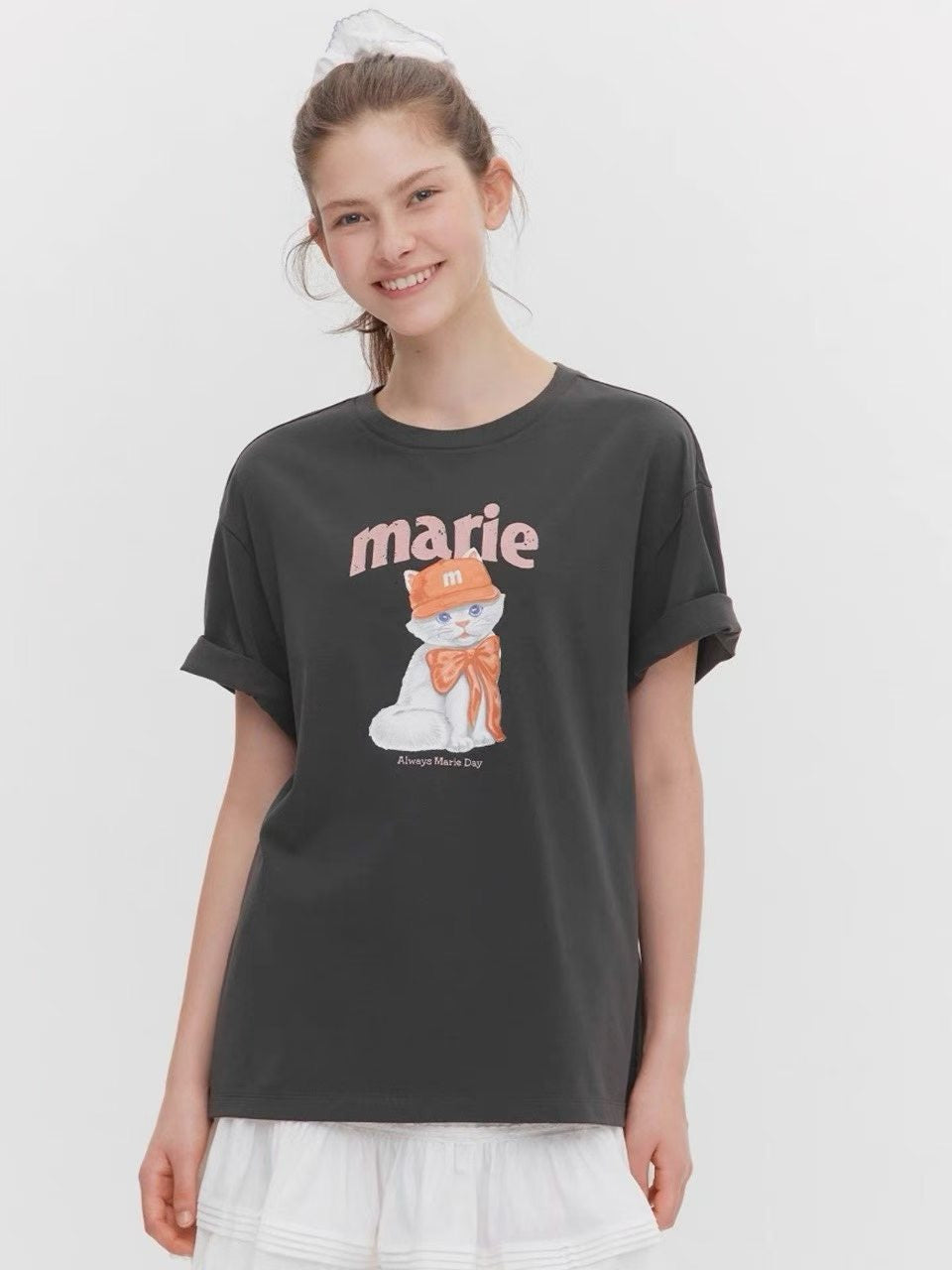 Marie Claire cat tee