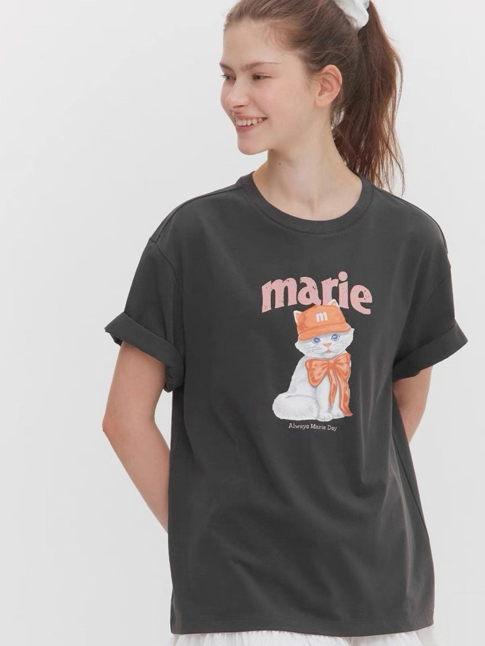 Marie Claire cat tee