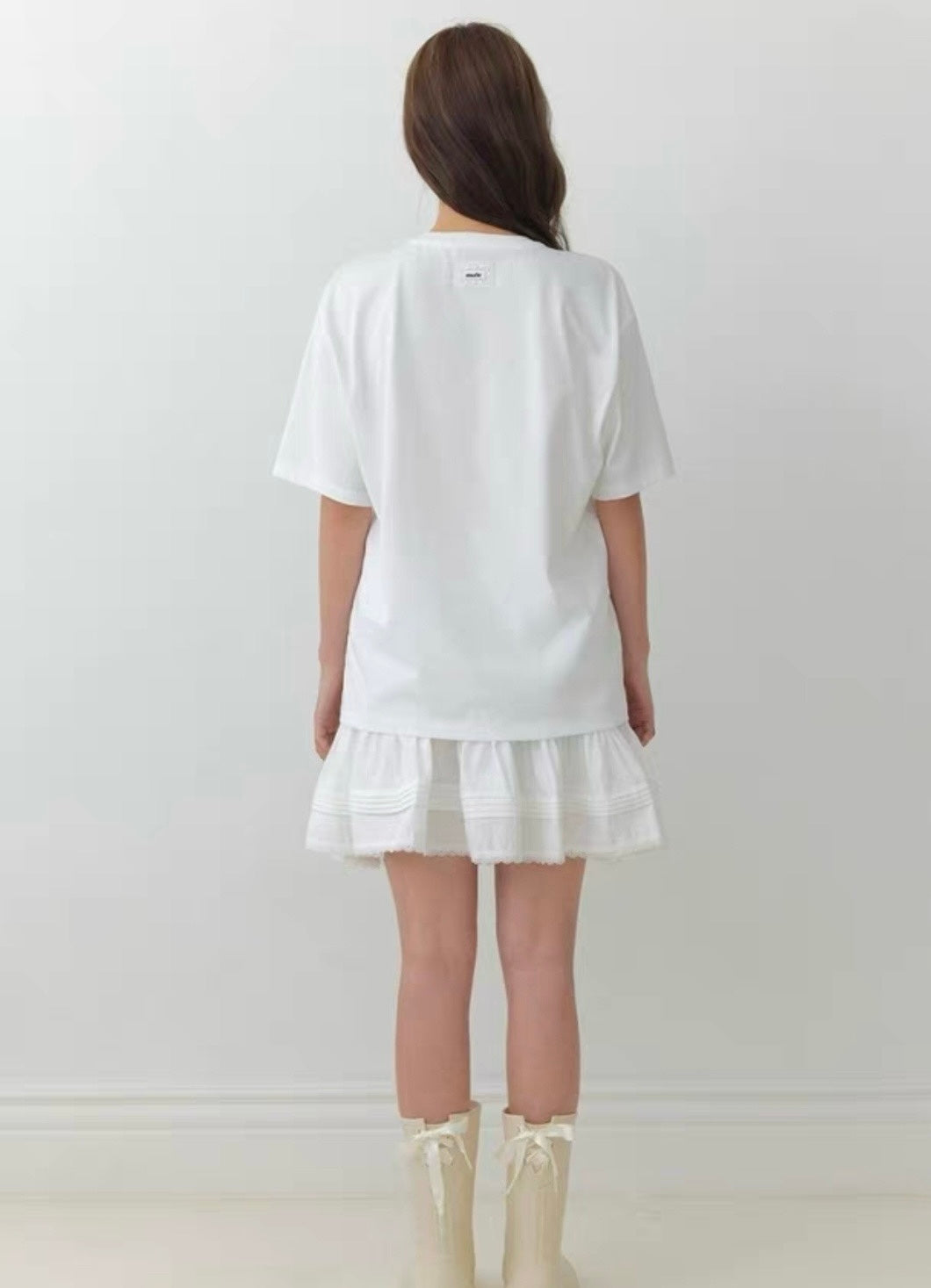 Marie Claire cat tee