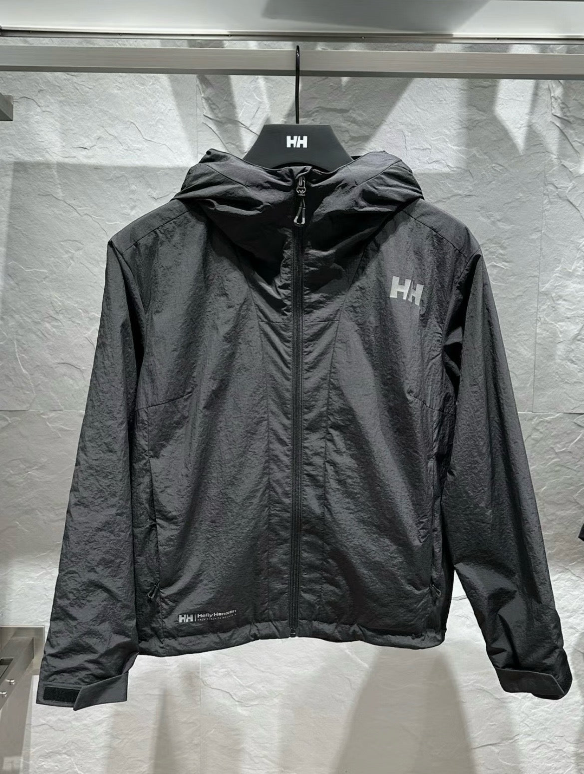 Helly Hansen 防風jacket