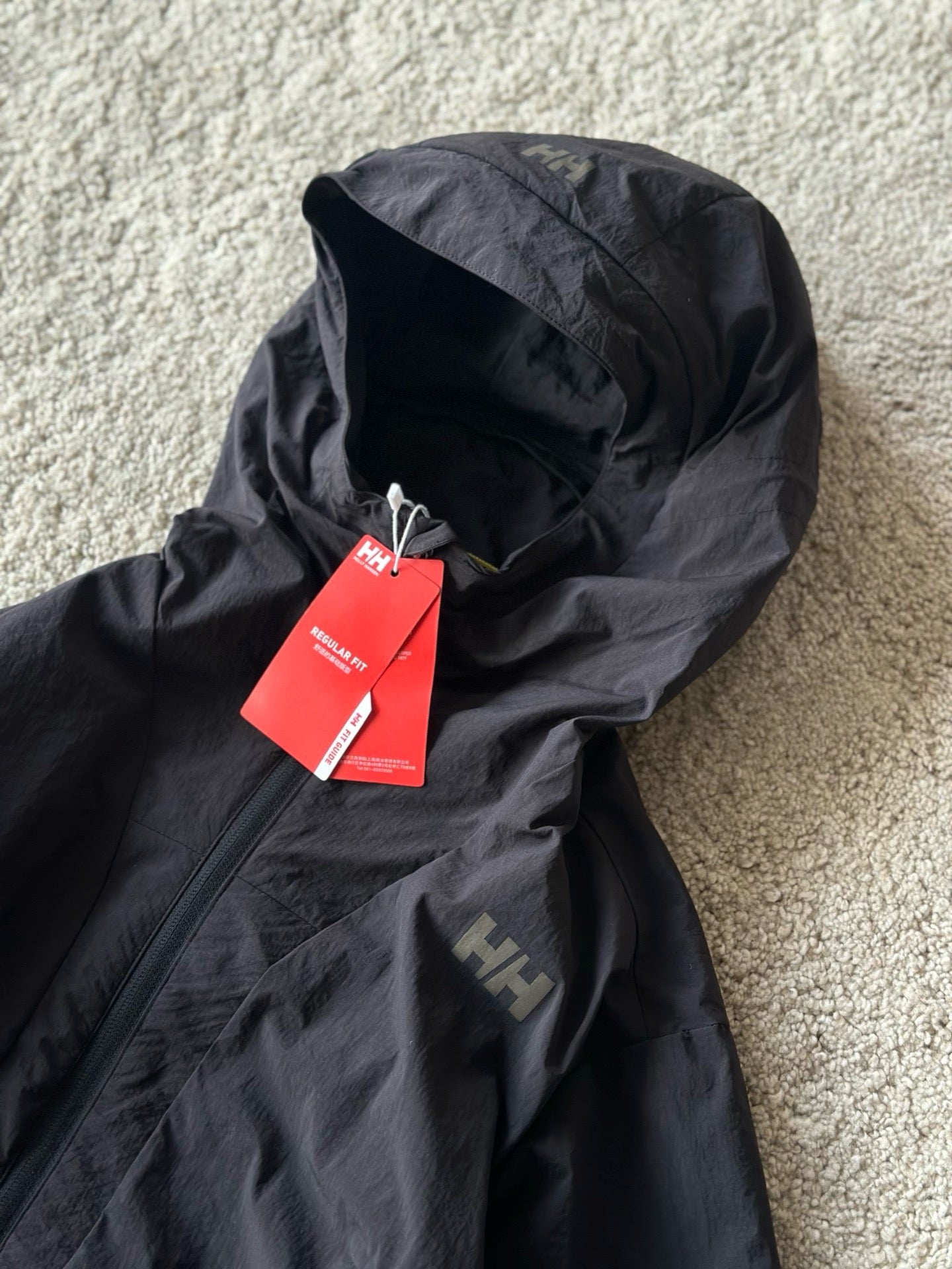 Helly Hansen 防風jacket