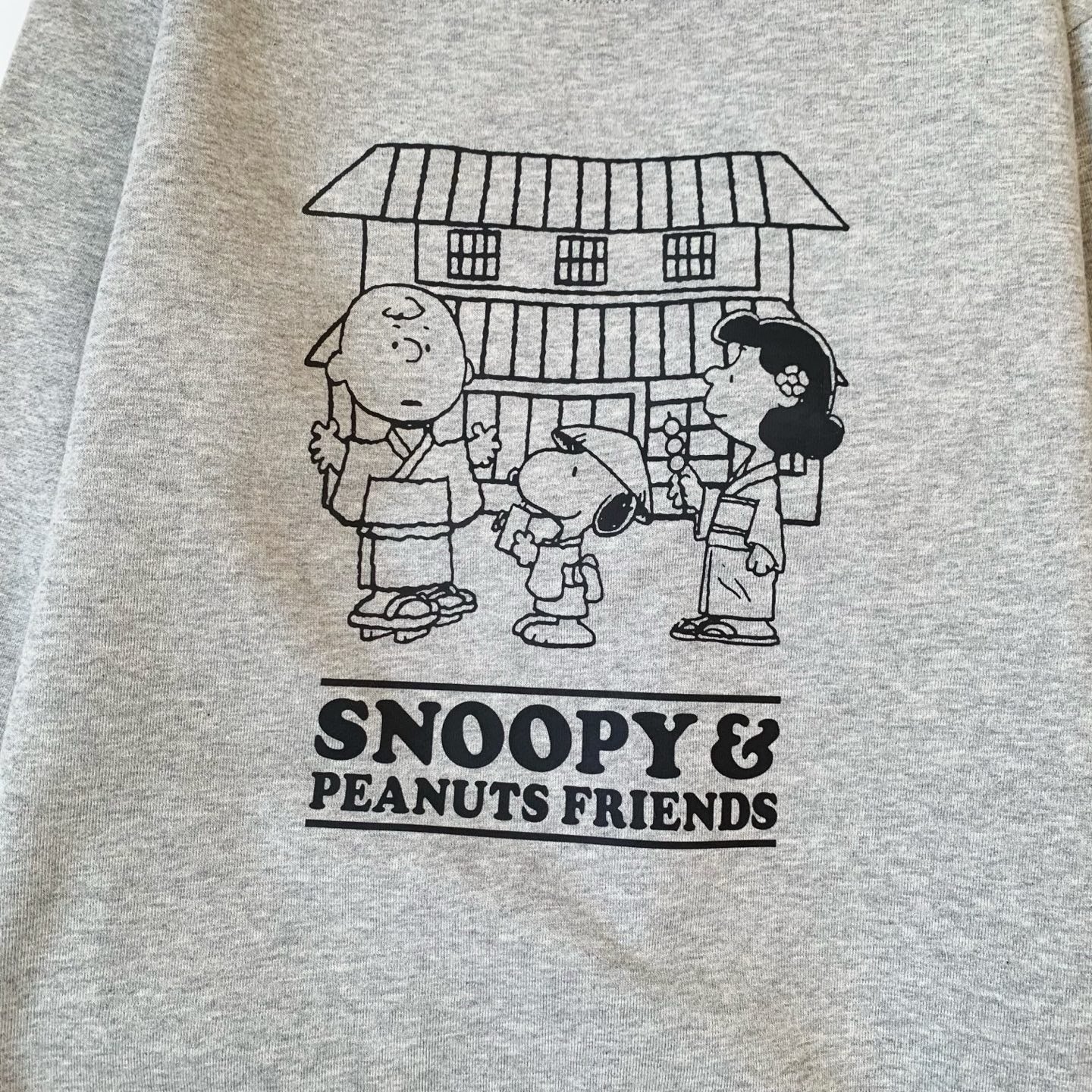 Freaks store x snoopy衛衣