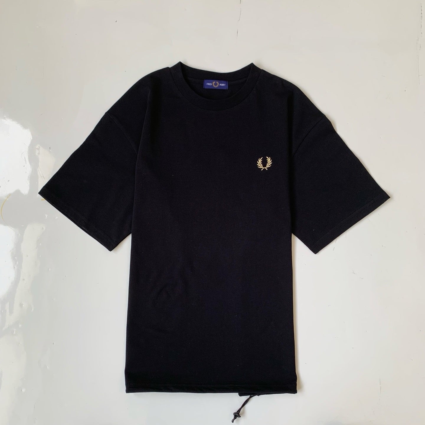 Fred perry刺繡tee