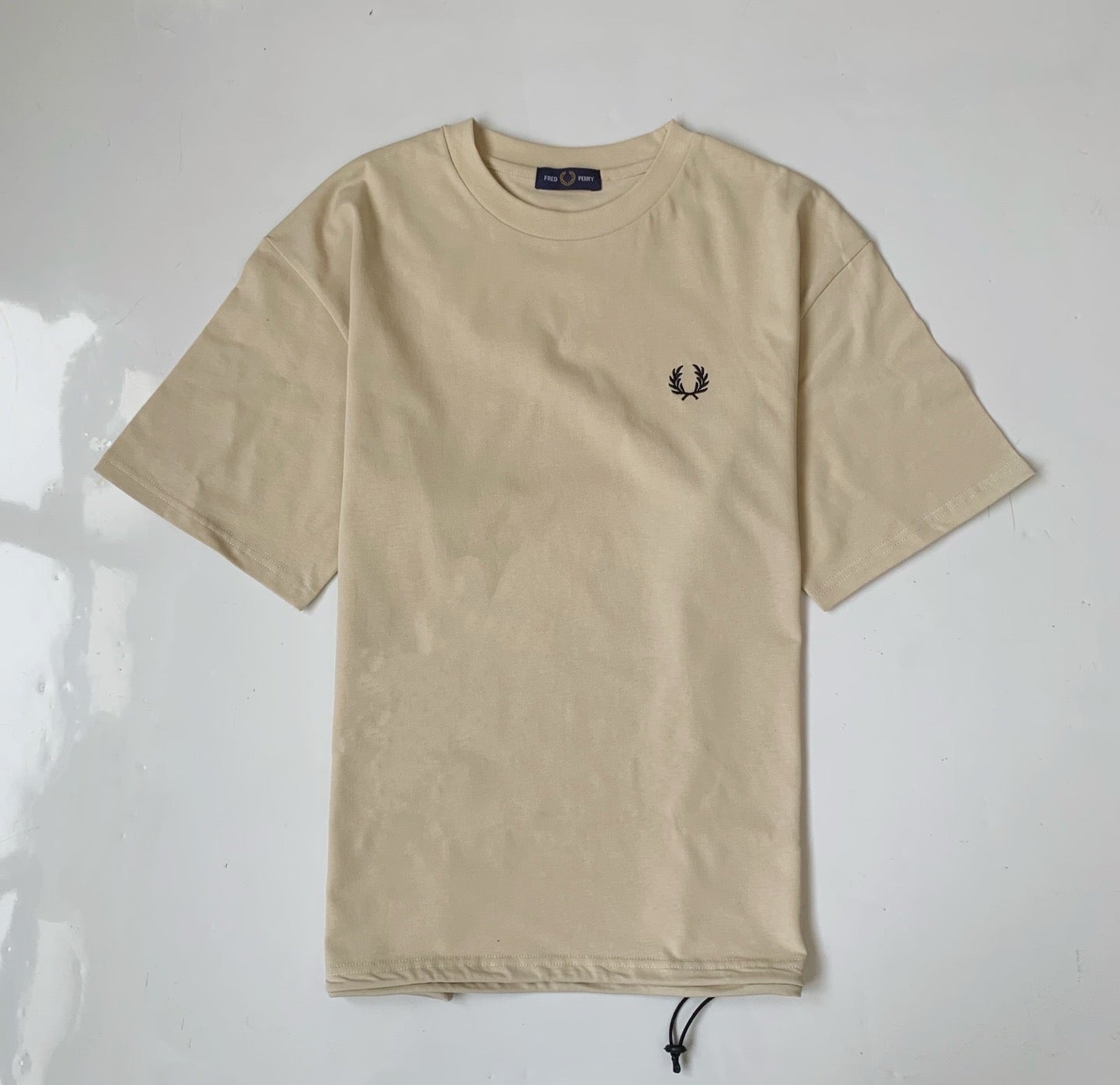 Fred perry刺繡tee