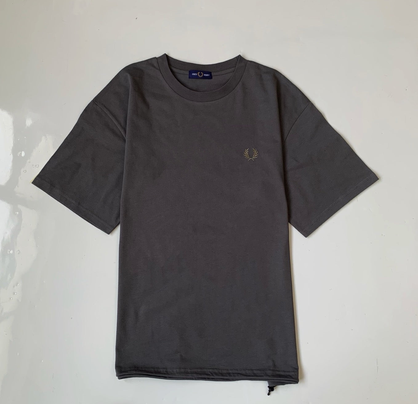 Fred perry刺繡tee