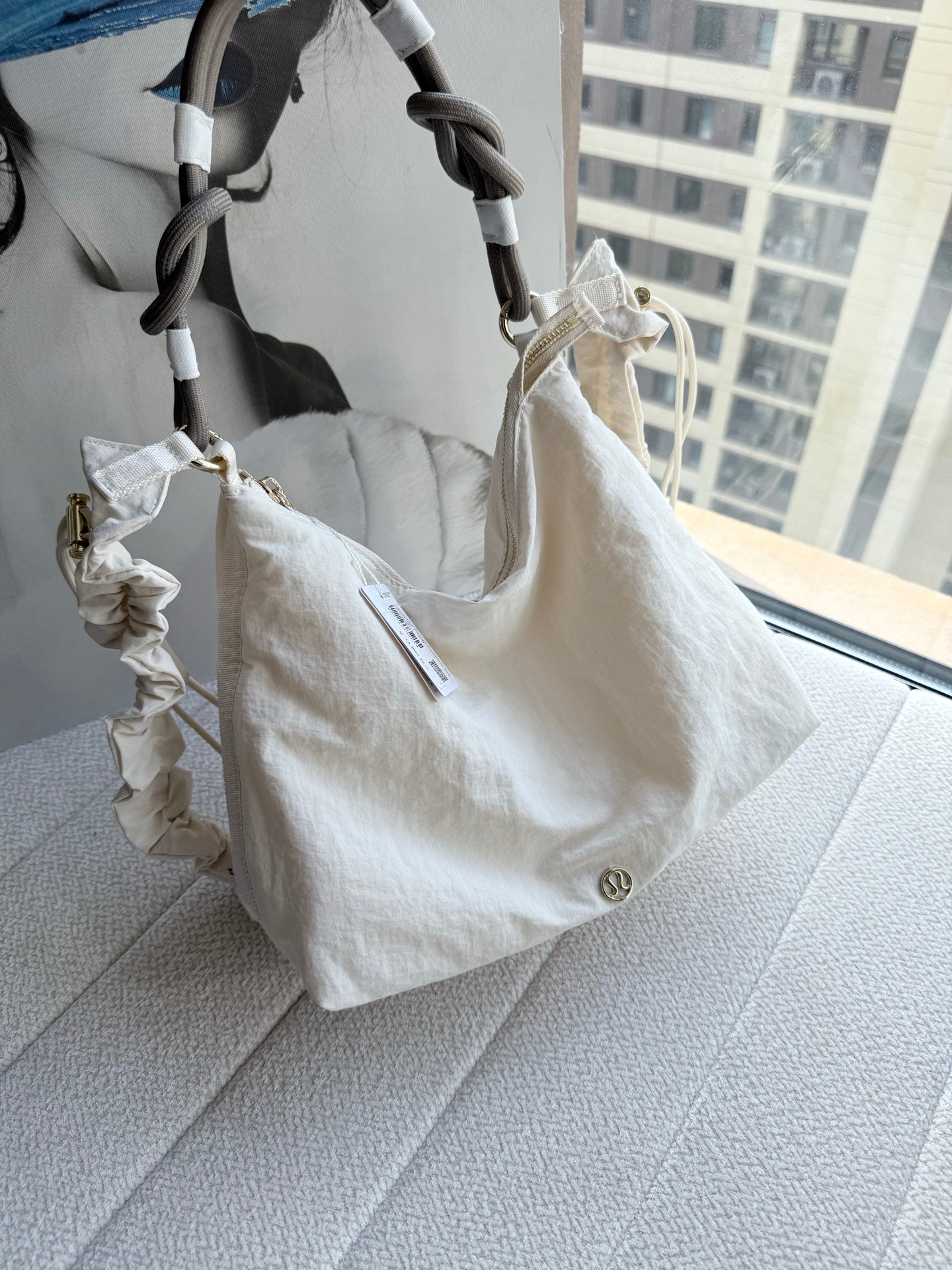 Lululemon 單肩斜咩袋