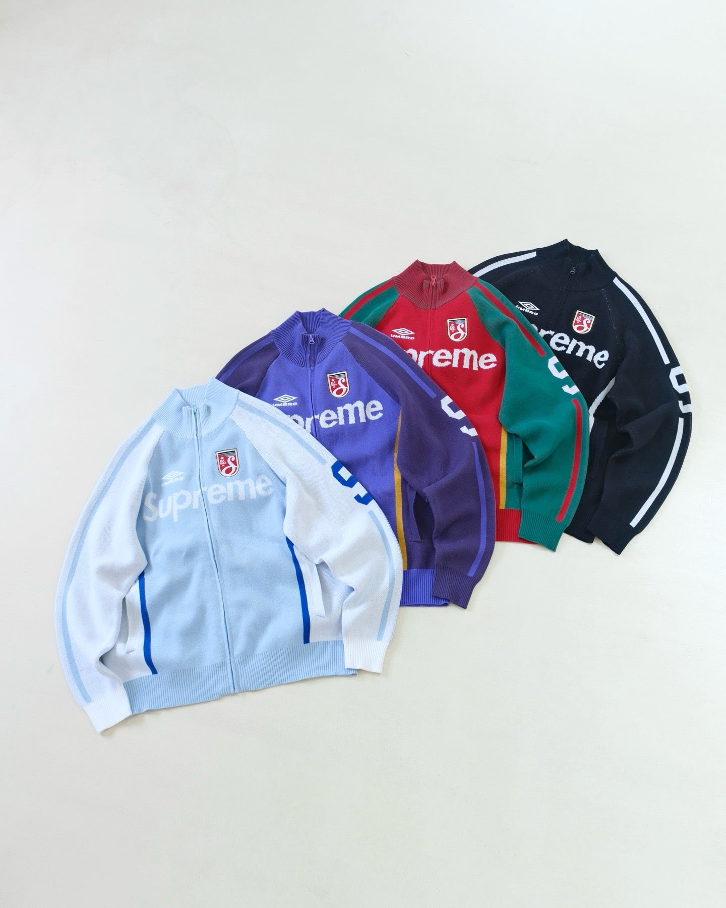 Supreme X Umbro zip up 針織jacket