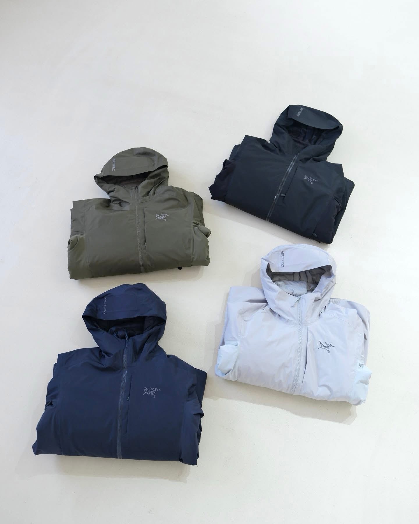Arcteryx 防風防水羽絨