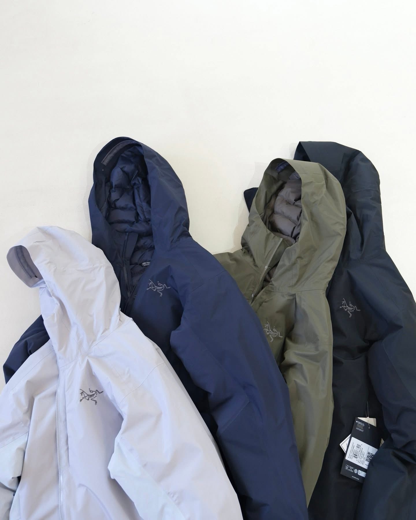 Arcteryx 防風防水羽絨