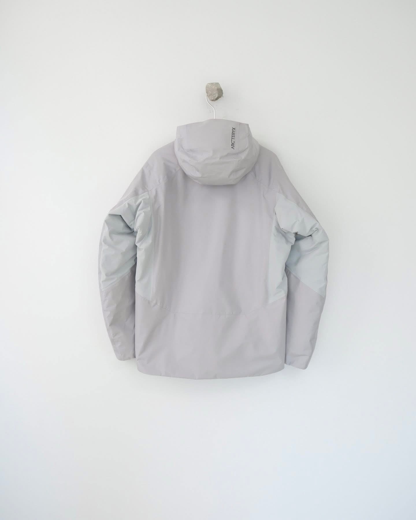 Arcteryx 防風防水羽絨