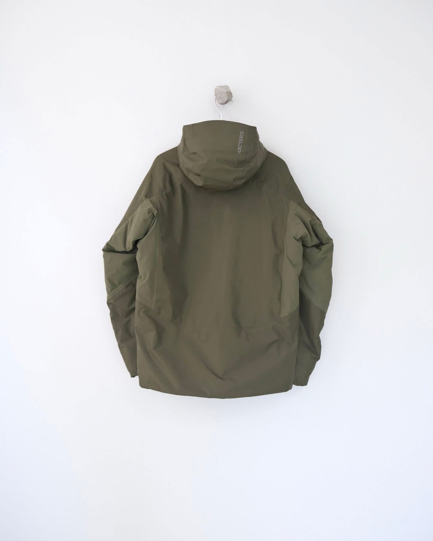 Arcteryx 防風防水羽絨