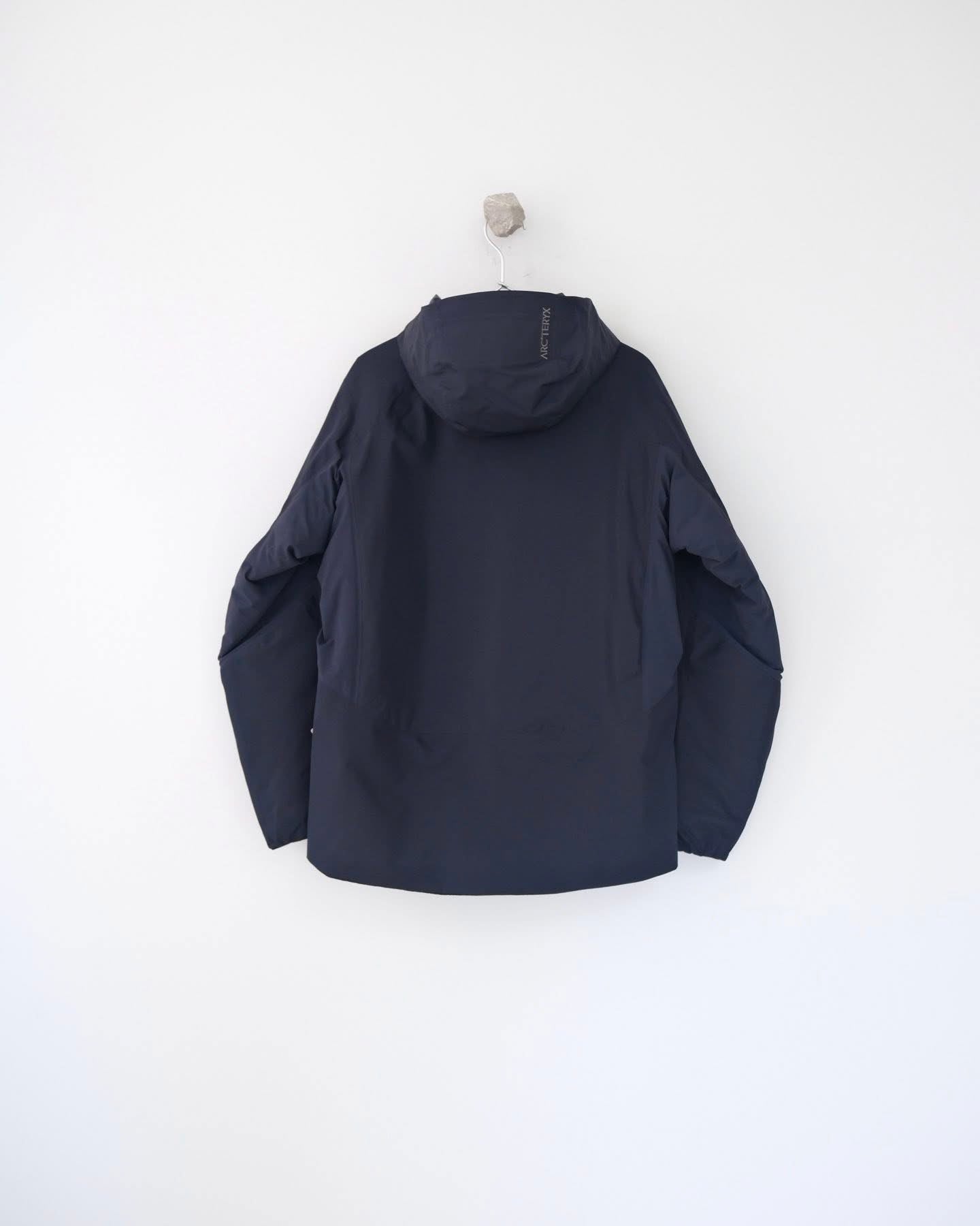 Arcteryx 防風防水羽絨