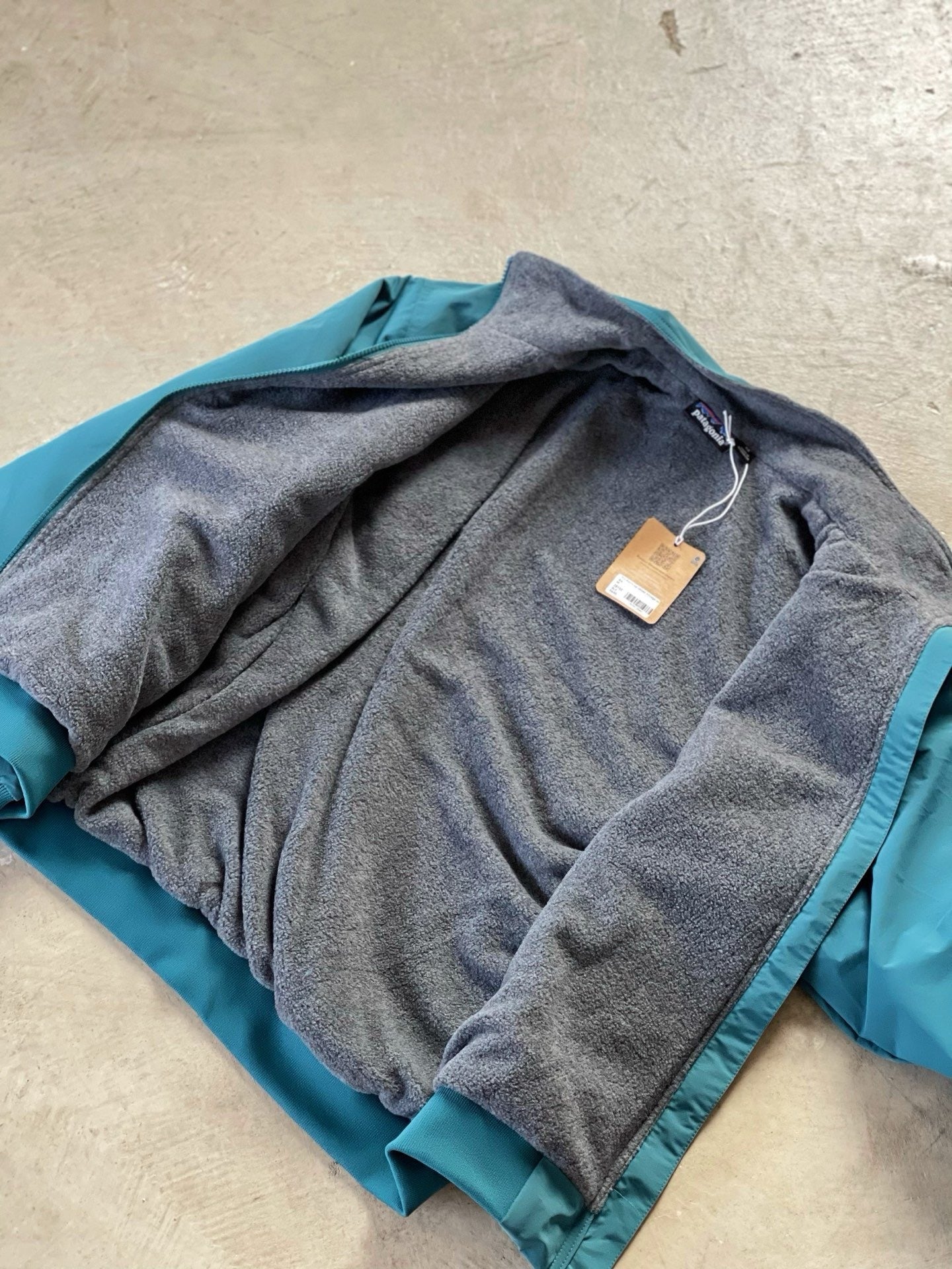 Patagonia 防水抓絨外套