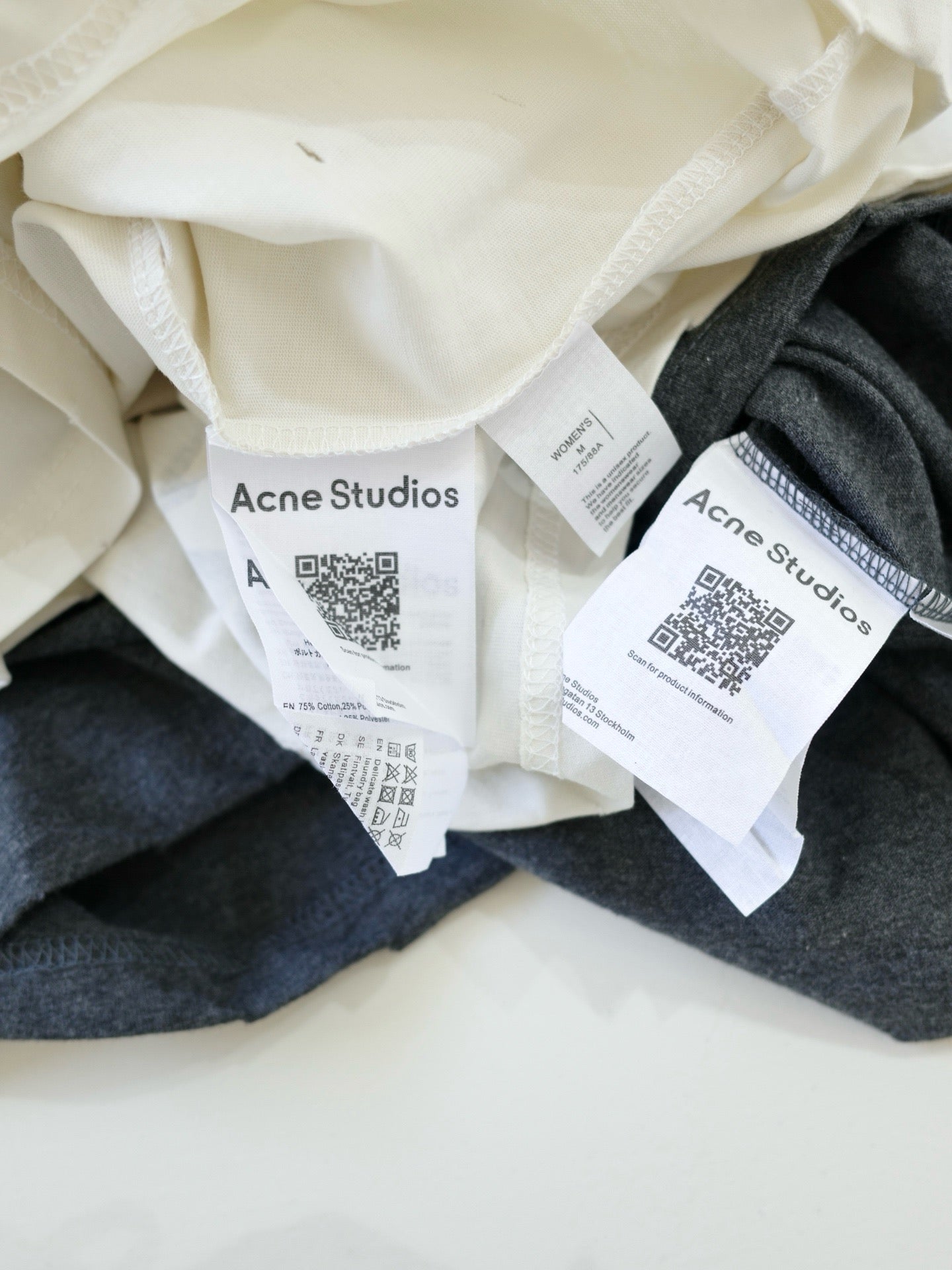 Acne studios 造舊破洞長袖tee