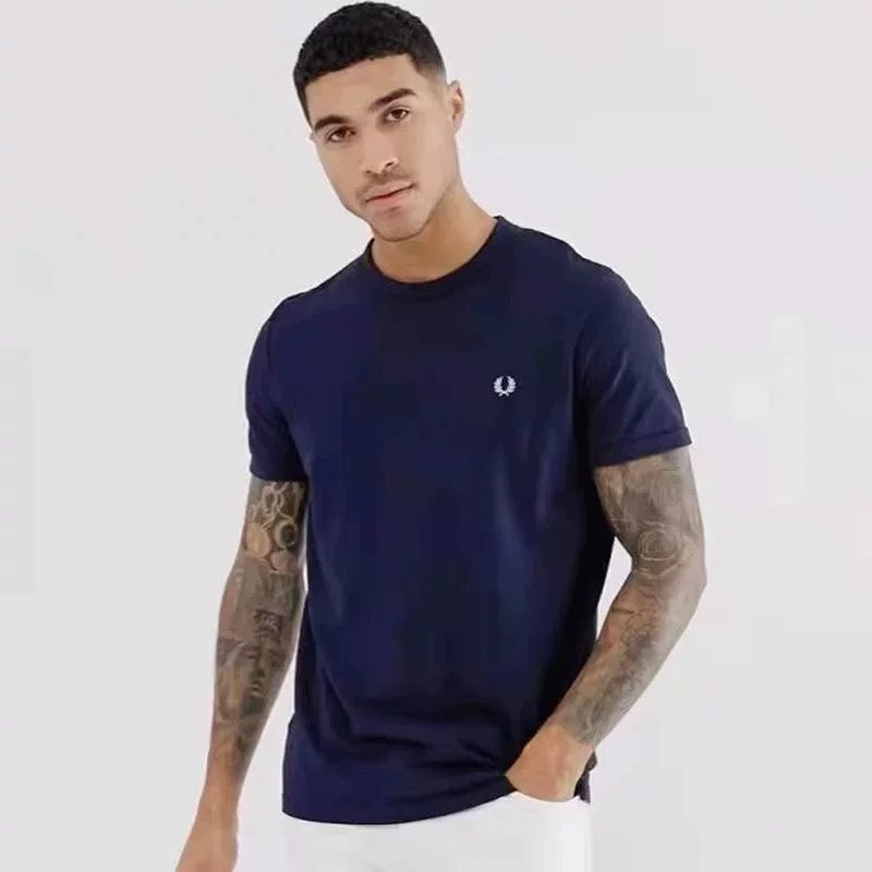 Fred perry淨色 刺繡logo tee