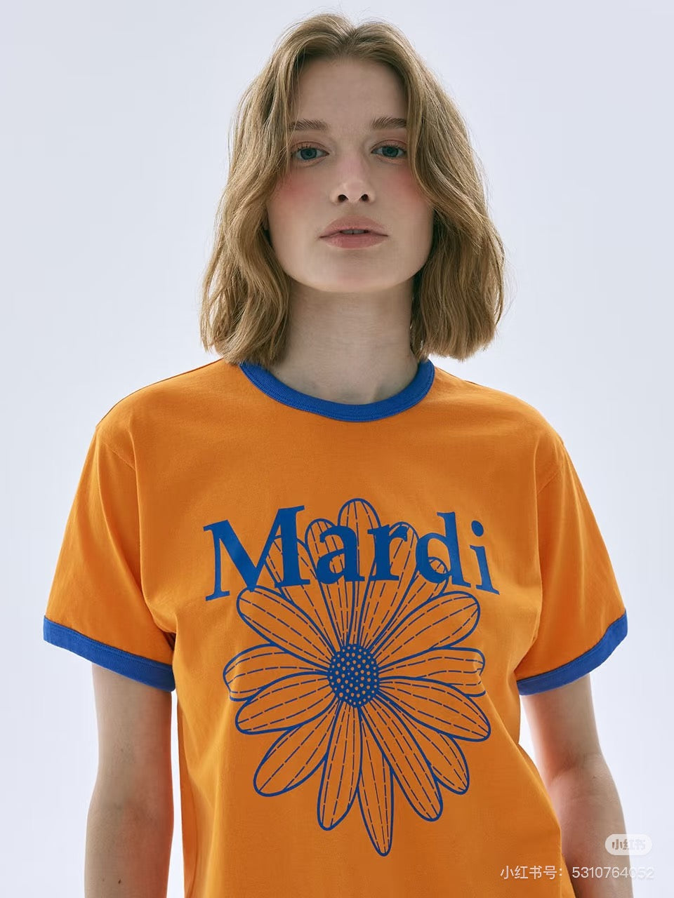 Mardi mercredi flower 撞色tee