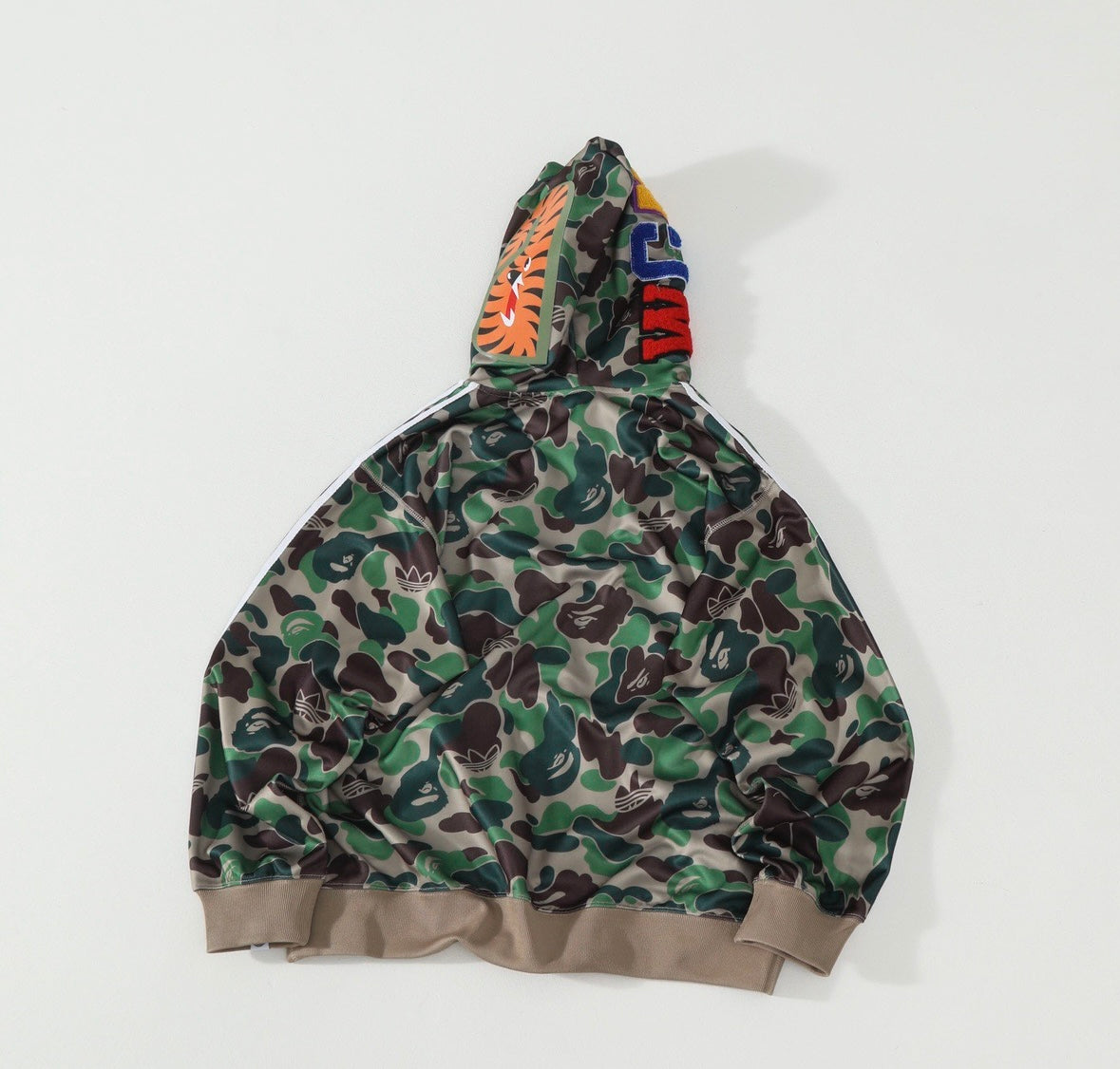 Adidas x bape 迷彩jacket