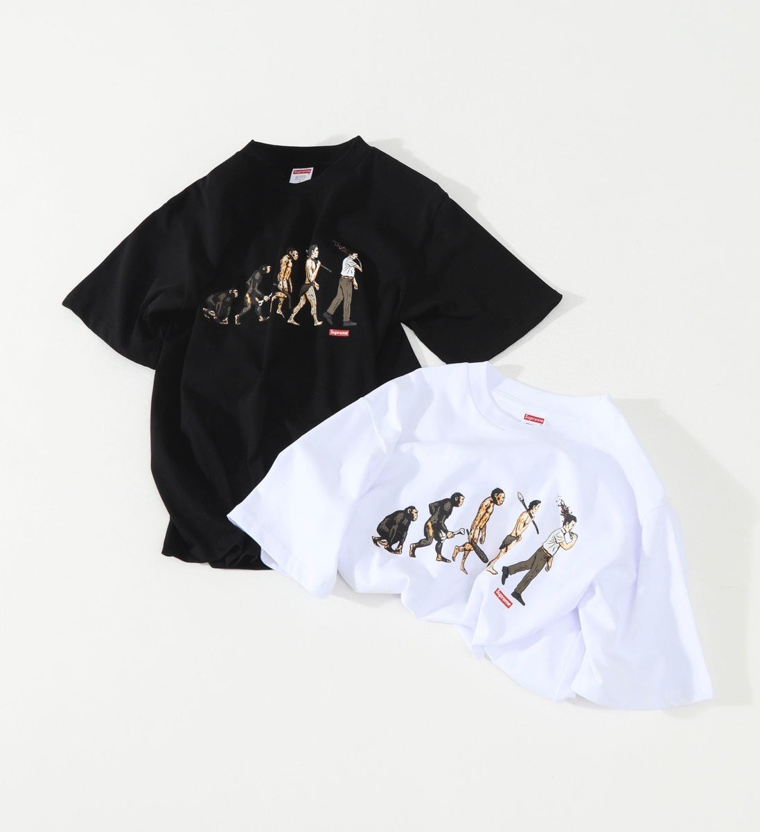 Supreme 印花tee