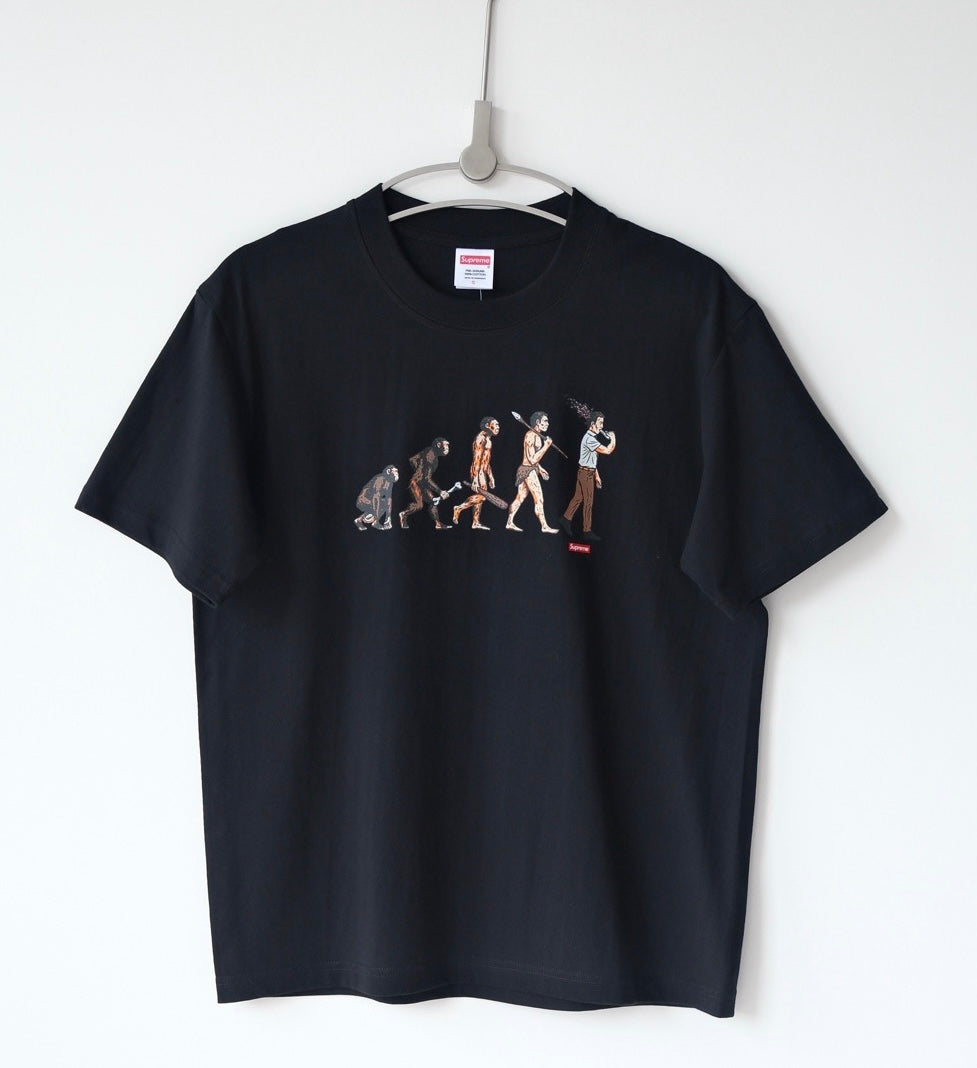 Supreme 印花tee