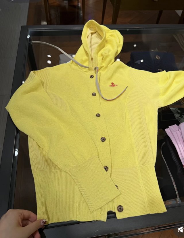 Vivienne Westwood 有帽針織cardigan