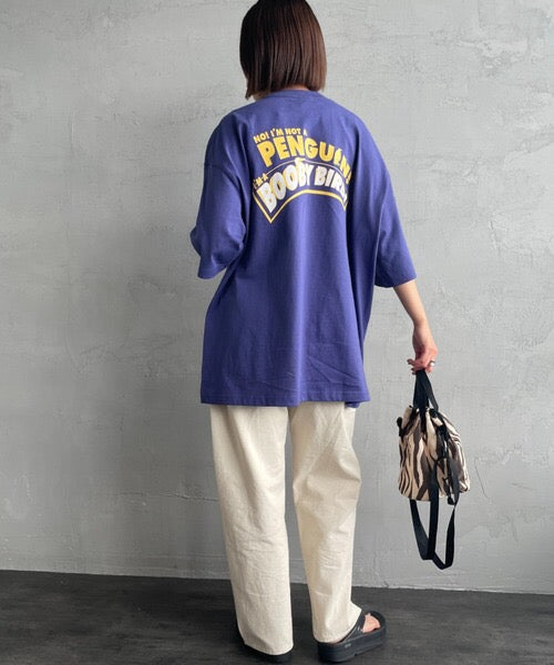 Chums penguin logo tee