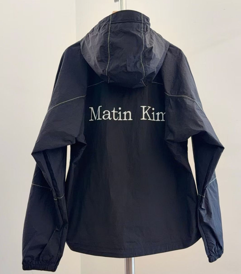 Matin Kim 風褸