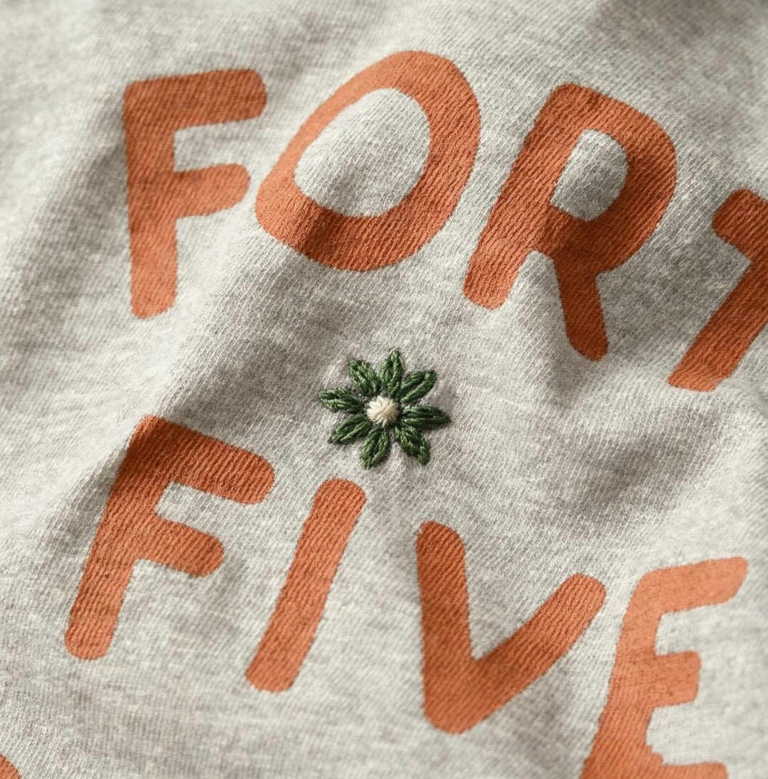 Forty five RPM.ST logo tee