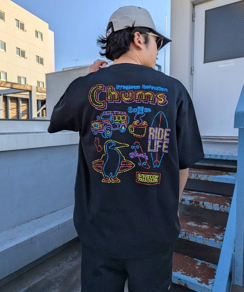 Chums pattern tee