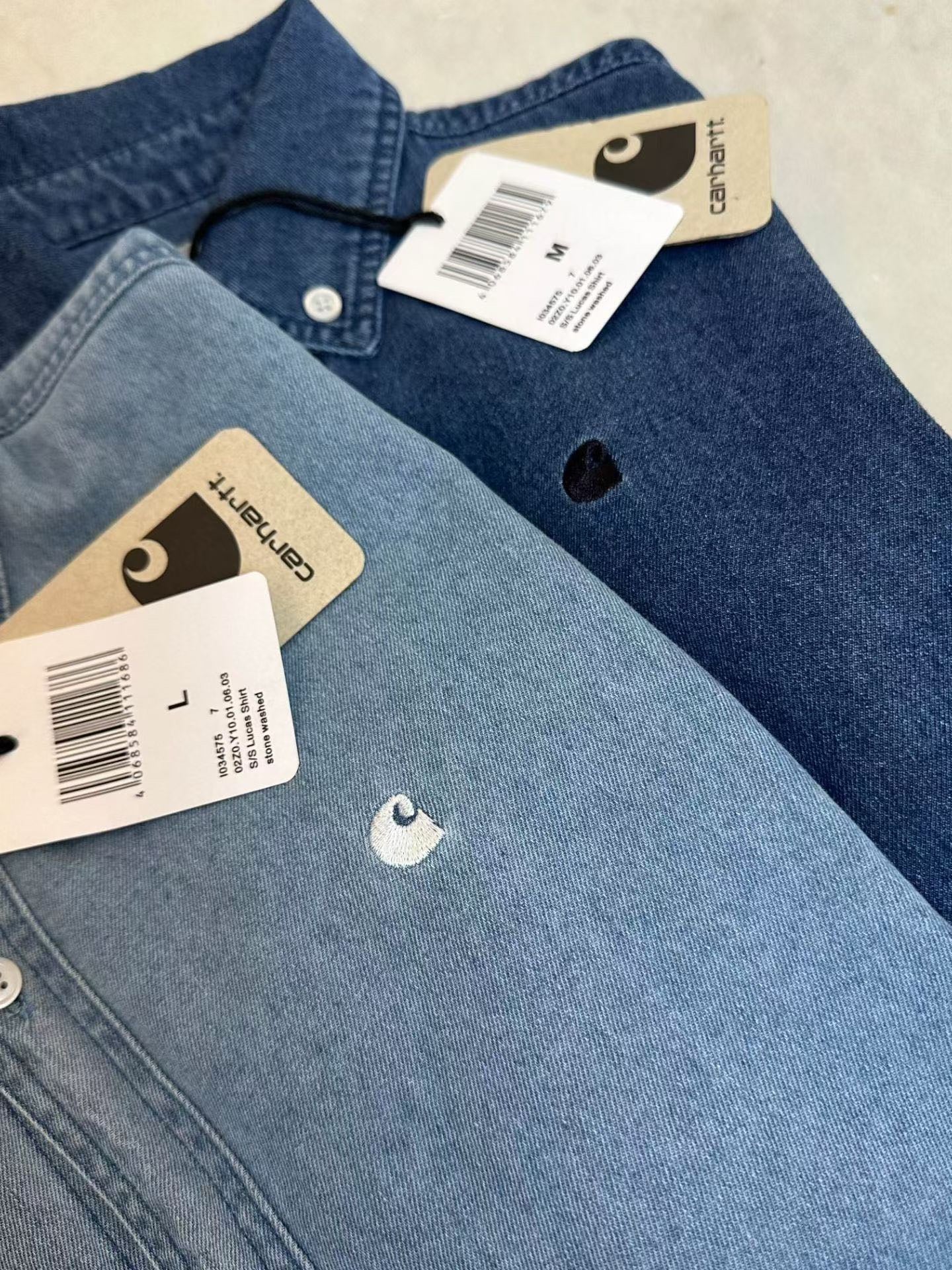 Carhartt 牛仔裇衫