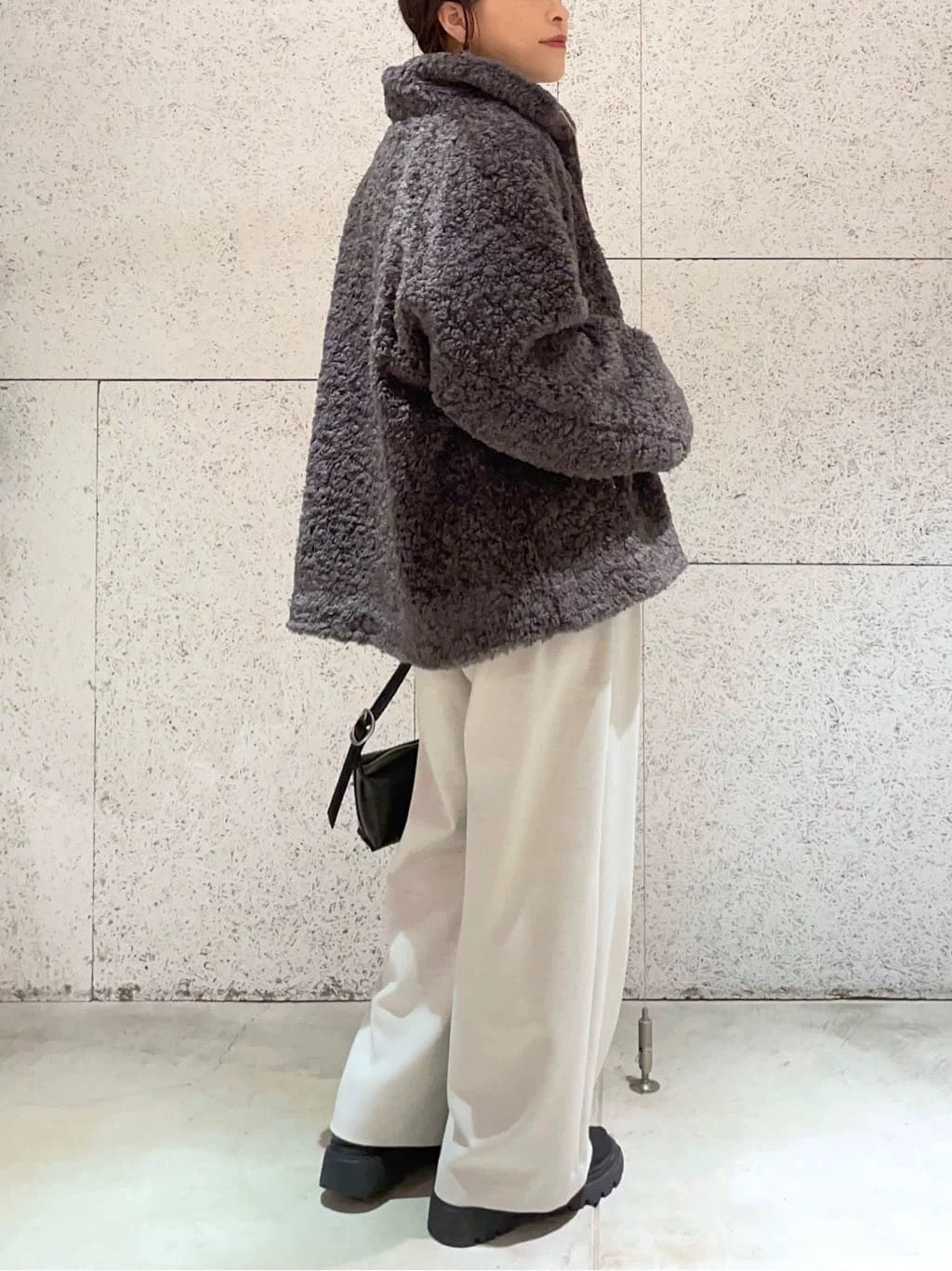 Pou Dou Dou毛毛外套