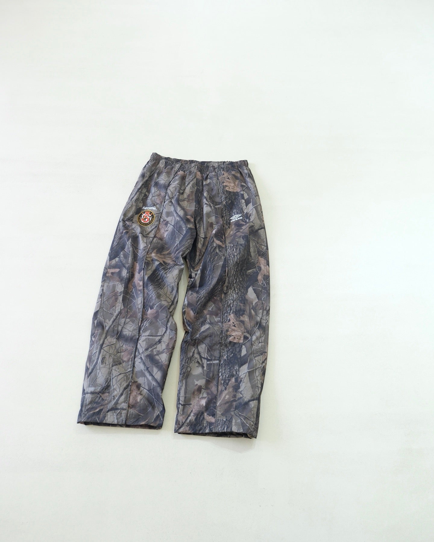 Supreme x Umbro 運動褲