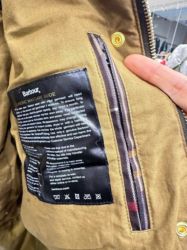 Barbour 羊羔毛格外套