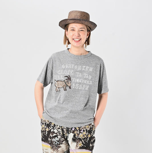 45R 羊角字母tee