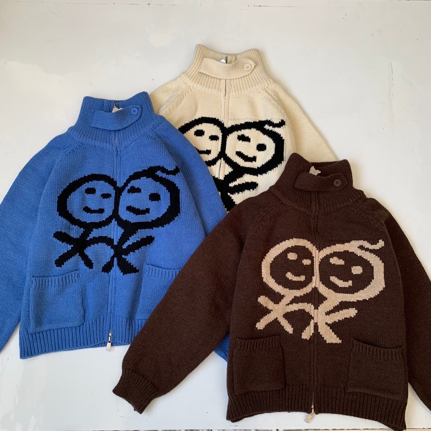 韓國urban sophistication 刺繡sweater