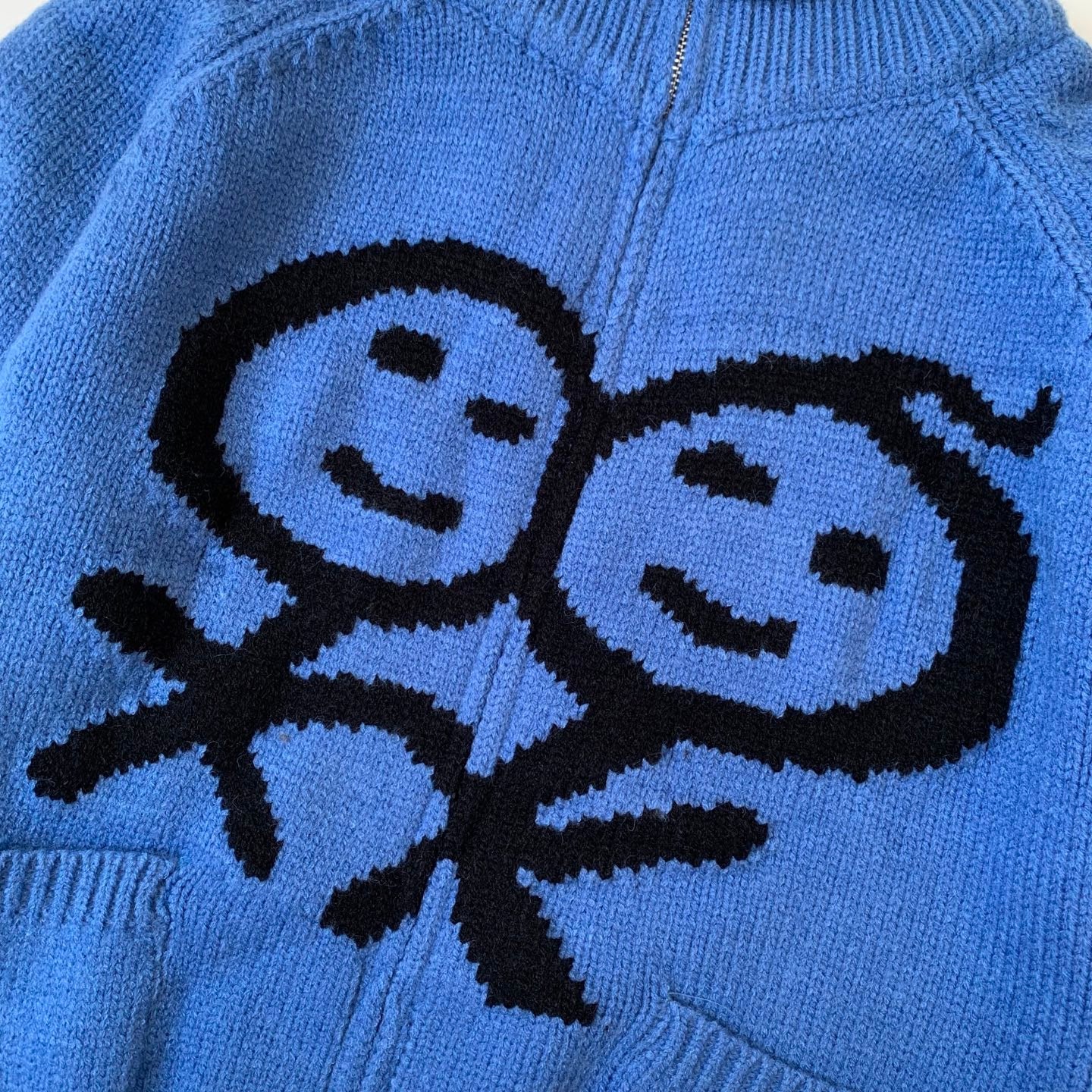 韓國urban sophistication 刺繡sweater