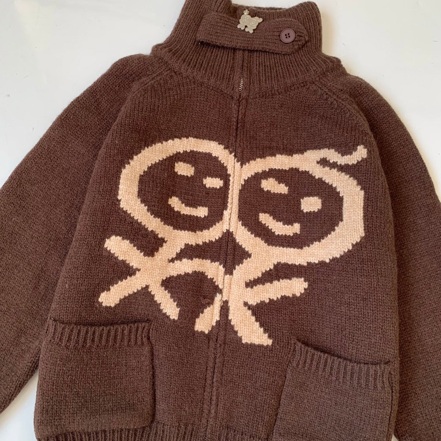 韓國urban sophistication 刺繡sweater