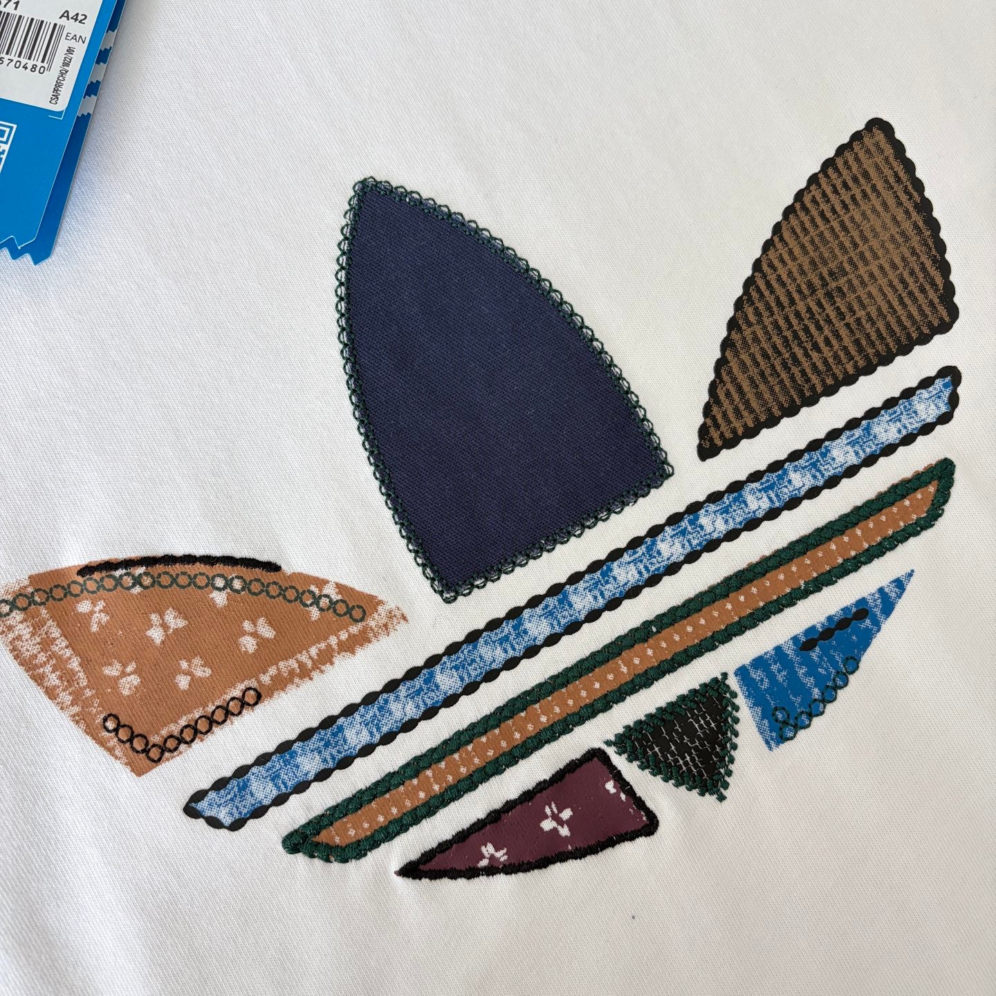 Adidas tee