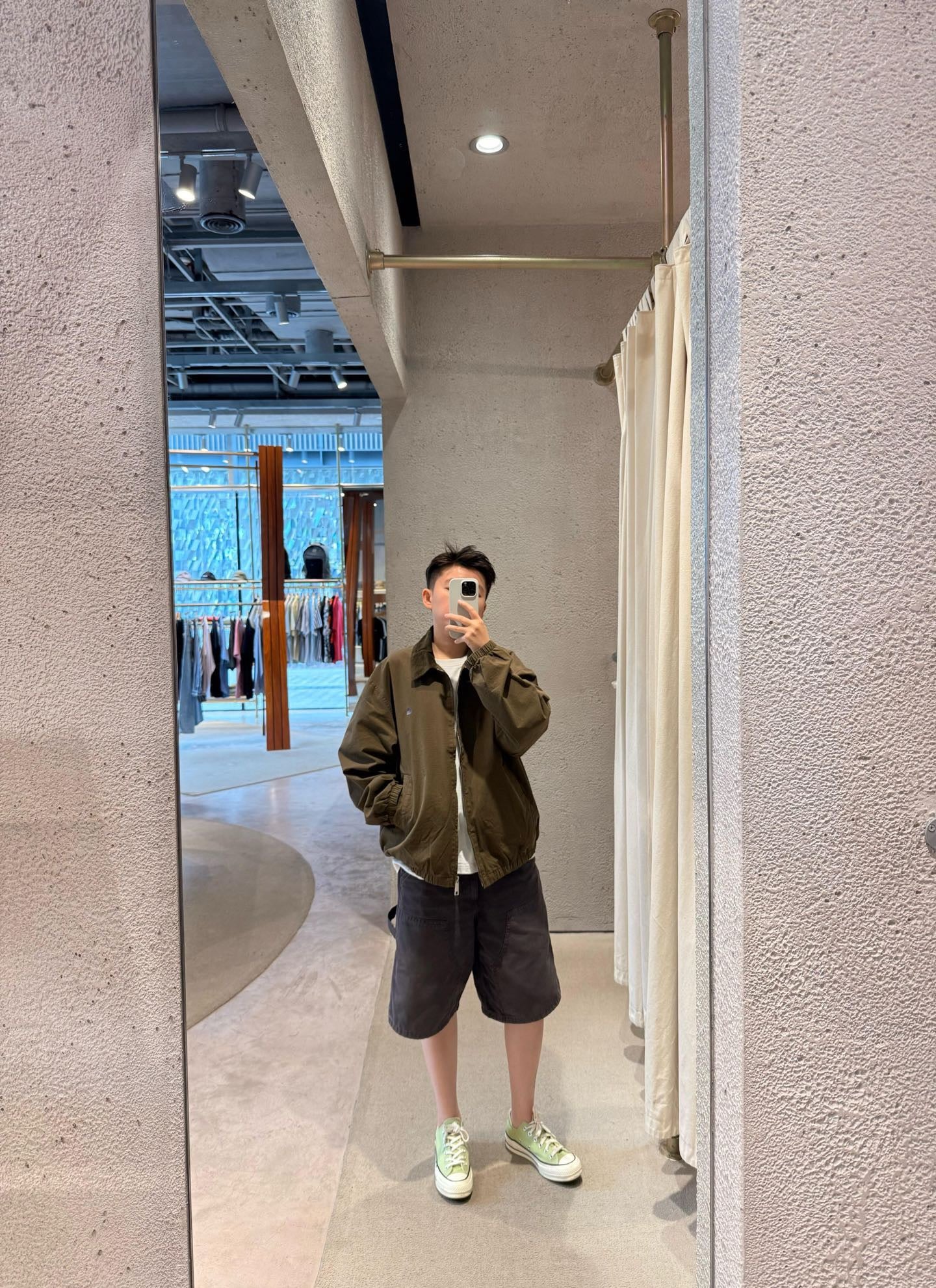 45R v領淨色tee