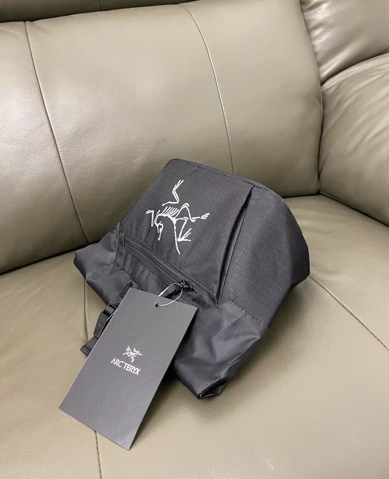 Arcteryx Granville斜咩袋