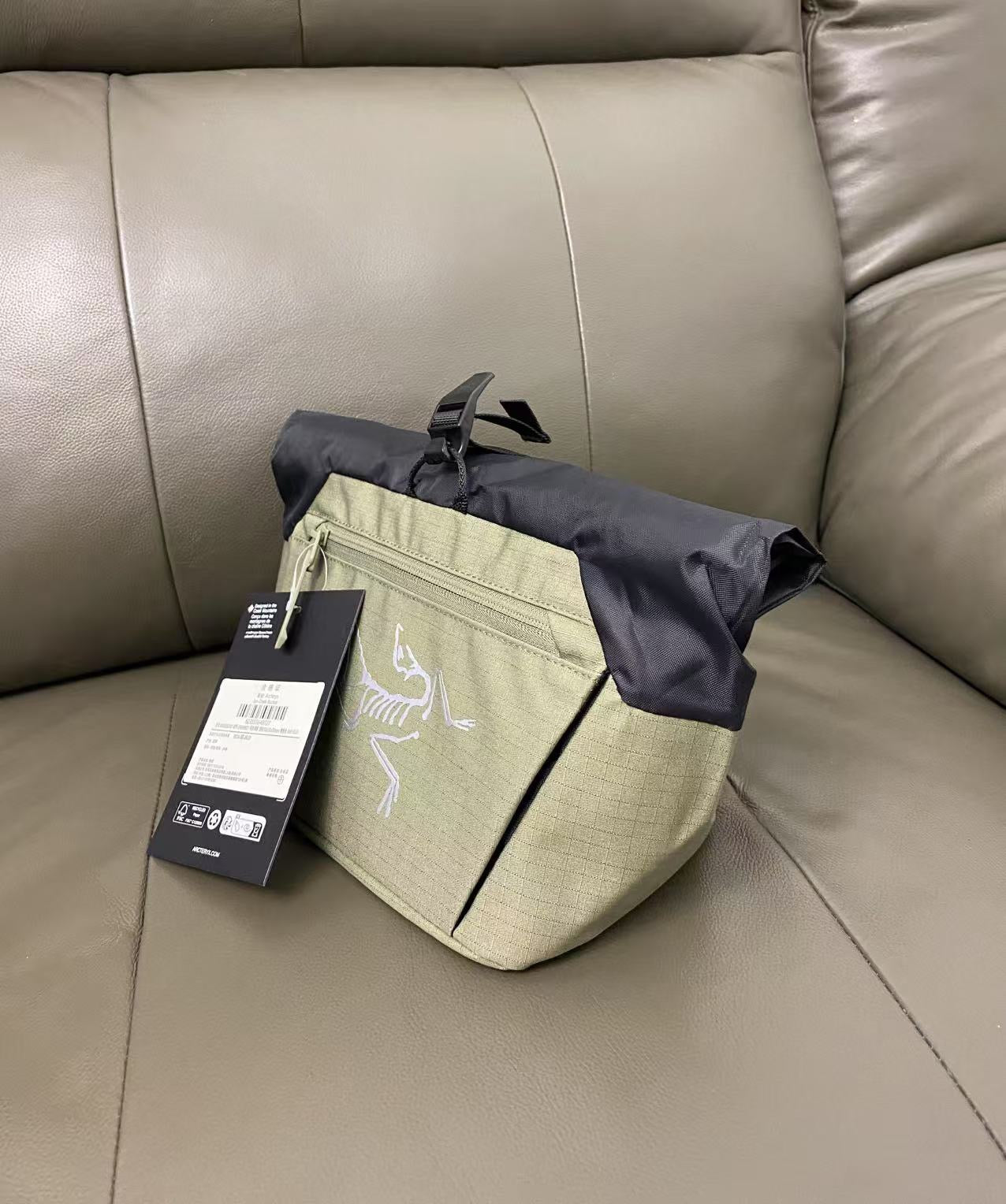 Arcteryx Granville斜咩袋