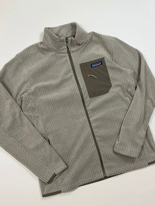 Patagonia R1 air crew抓絨jacket