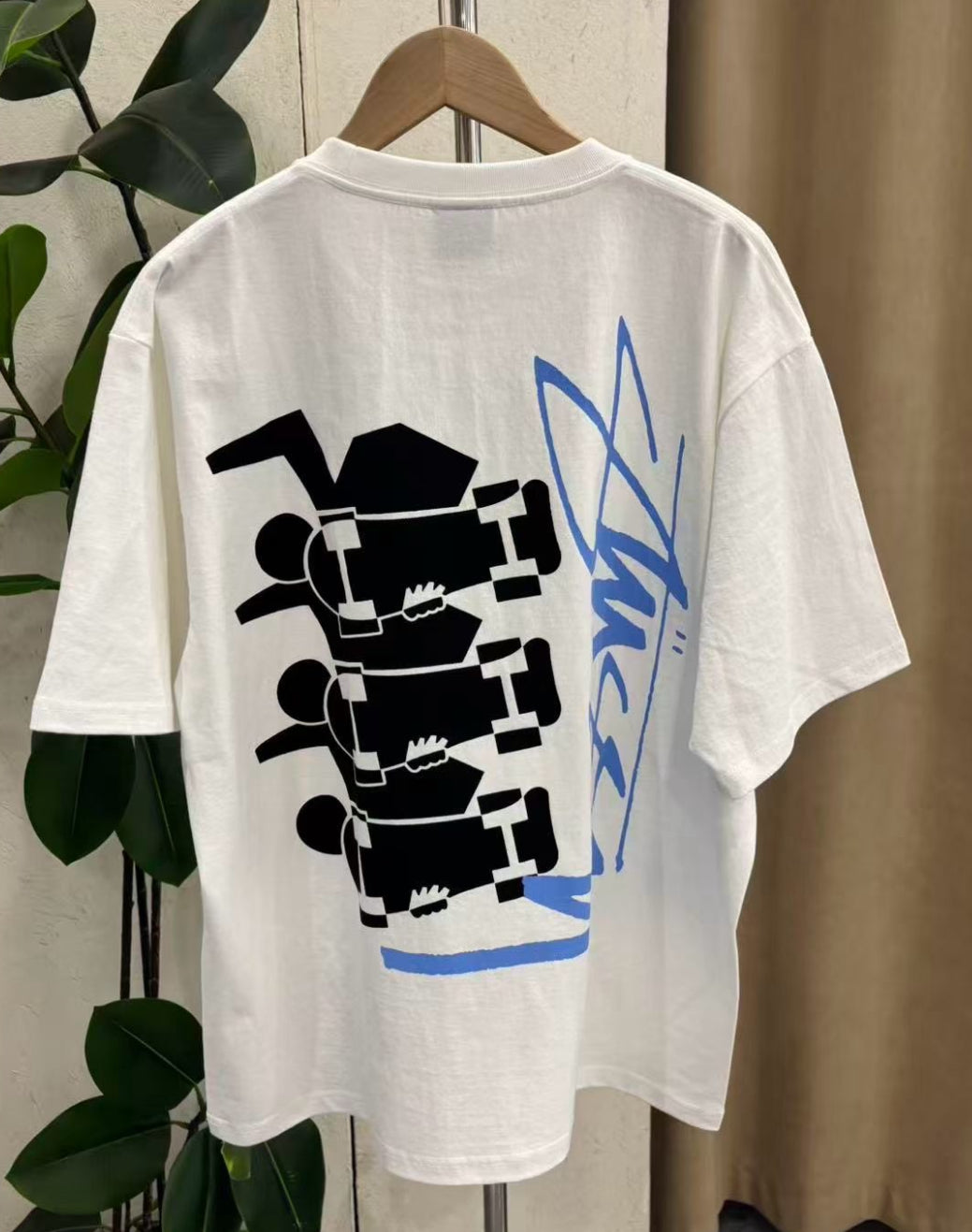 Stussy 滑板logo tee