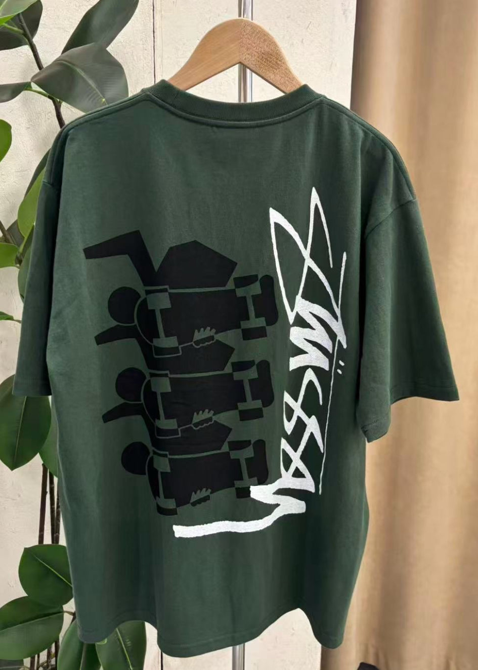 Stussy 滑板logo tee
