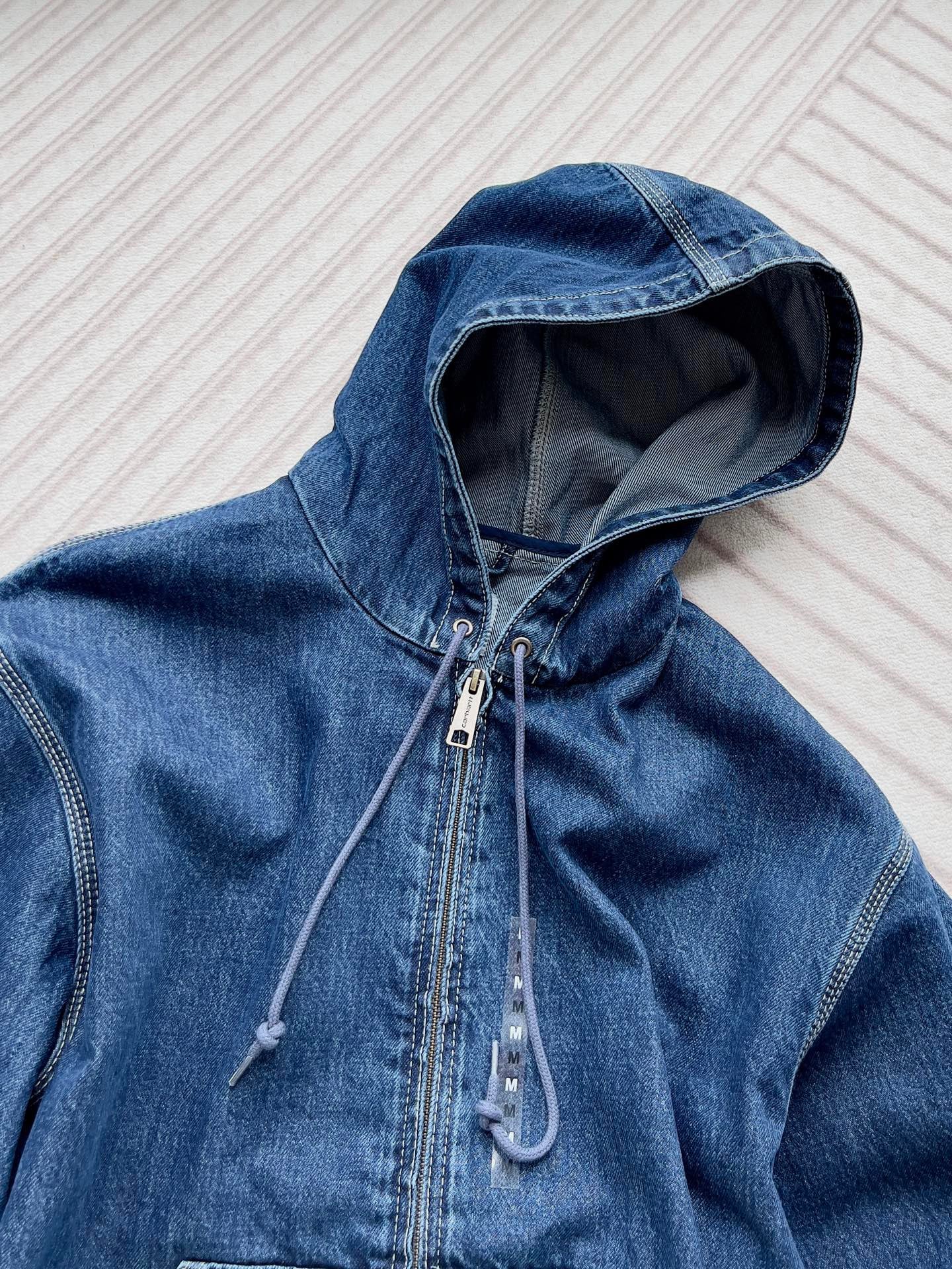 Carhartt 牛仔zip up jacket