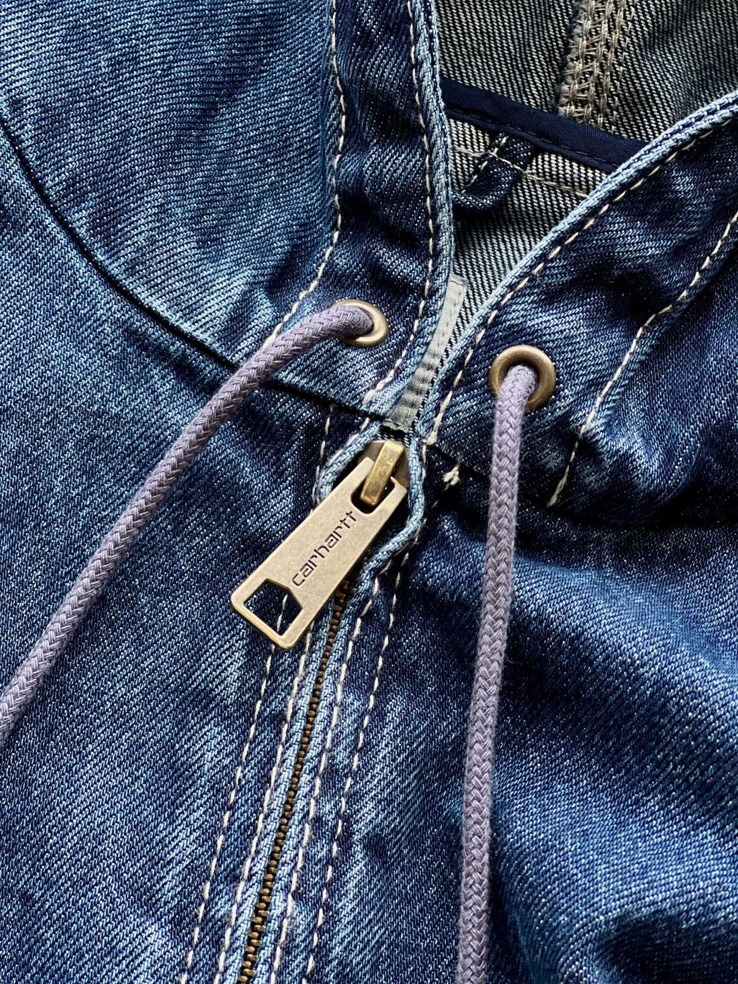 Carhartt 牛仔zip up jacket